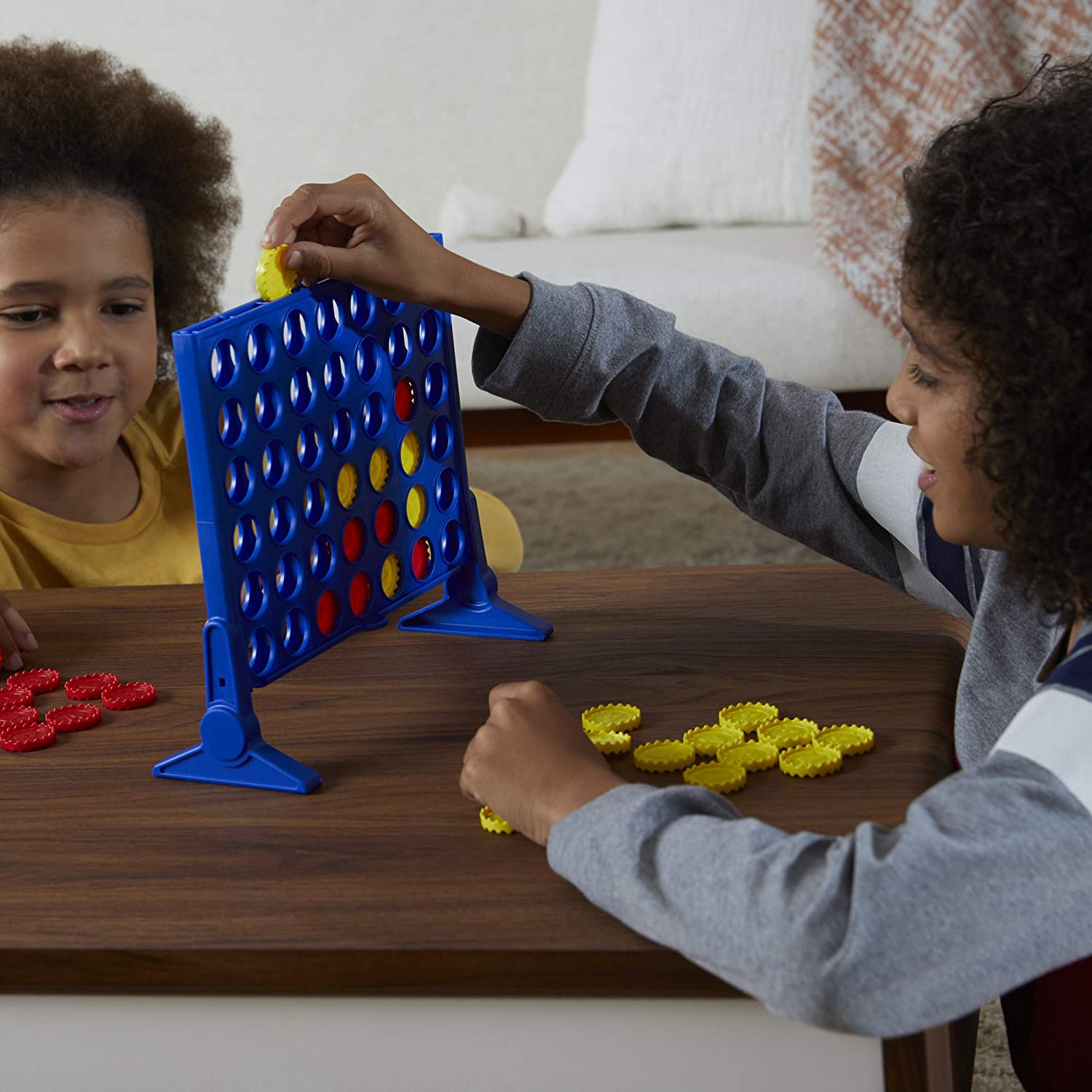Kibtoy table game: connect 4