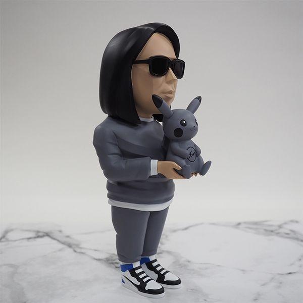 KIBTOY™ High quality resin Fashion Play Manager Hiroshi Fujiwara(ヒロシ／ふじわらひろし), Lightning Pikachu GK Doll, Handmade Decoration Toy Model 30cm tall