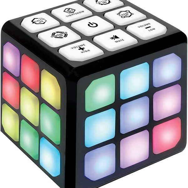 KIBTOY™ Flashing Cube Electronic Memory Game